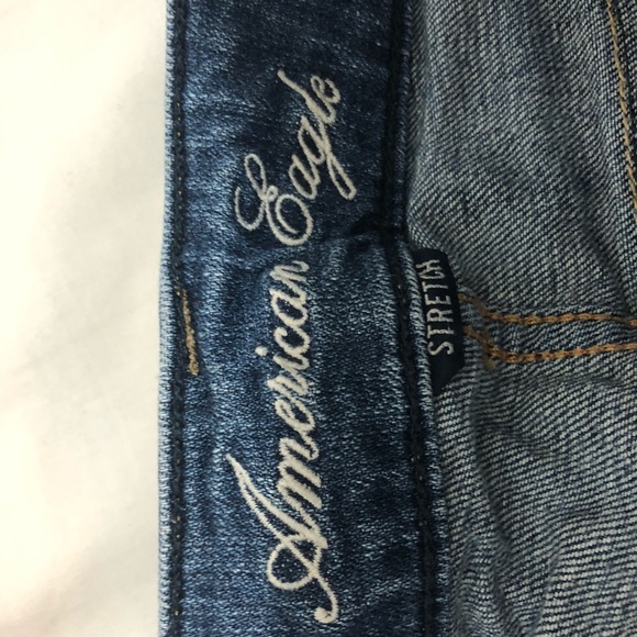 American Eagle Jean Shorts - Picture 3 of 4